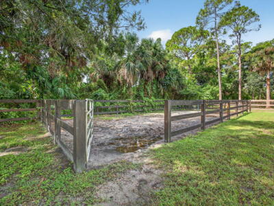 1032 Hyde Park Road, Loxahatchee Groves, FL 33470