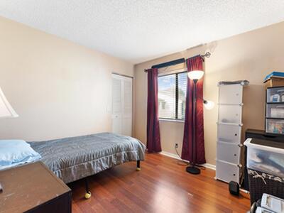 524 Shady Pine Way, Greenacres, FL 33415