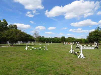 819 Cindy Circle Lane, Wellington, FL 33414