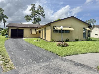 7257 Pine Park Drive N, Lake Worth, FL 33467