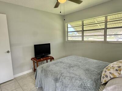 7257 Pine Park Drive N, Lake Worth, FL 33467