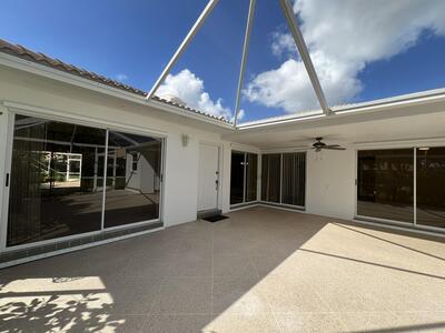 6002 Red Oak Court, Palm Beach Gardens, FL 33410