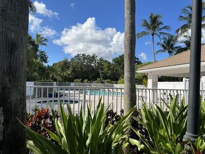 6002 Red Oak Court, Palm Beach Gardens, FL 33410