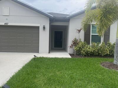 467 SW Jeanne Avenue