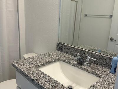 467 SW Jeanne Avenue, Port Saint Lucie, FL 34953