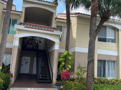 815 W Boynton Beach Boulevard, Boynton Beach, FL 33426