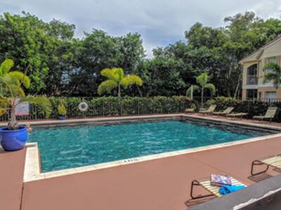 815 W Boynton Beach Boulevard, Boynton Beach, FL 33426