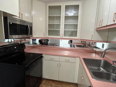 298 SW 6th Street, Boca Raton, FL 33432