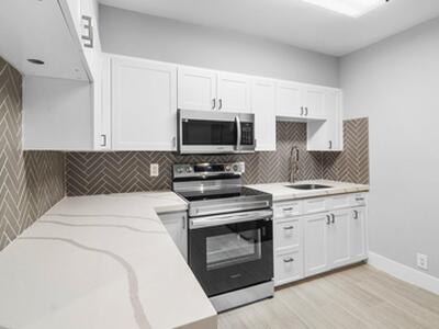 3048 N Dixie Hwy Highway, Boca Raton, FL 33431