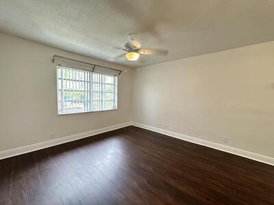 5811 NE 14th Road, Fort Lauderdale, FL 33334