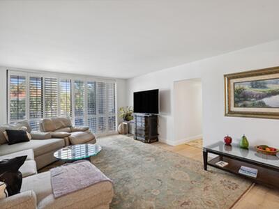 2860 S Ocean Boulevard, Palm Beach, FL 33480