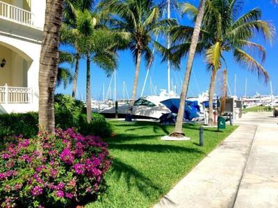 802 W Windward Way, Lantana, FL 33462