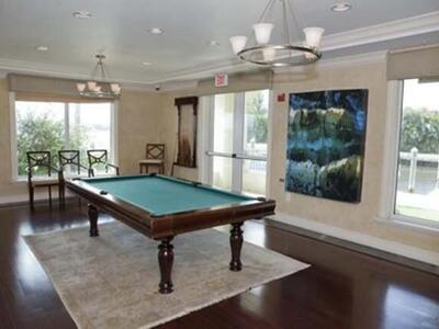 802 W Windward Way, Lantana, FL 33462