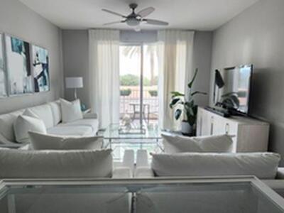 802 W Windward Way, Lantana, FL 33462