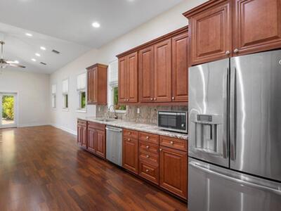 16164 Bridlewood Circle, Delray Beach, FL 33445