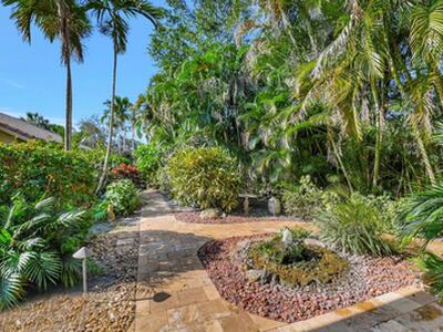 16164 Bridlewood Circle, Delray Beach, FL 33445