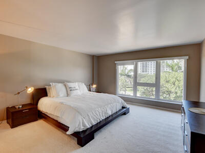 2066 N Ocean Boulevard, Boca Raton, FL 33431