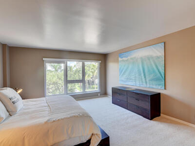 2066 N Ocean Boulevard, Boca Raton, FL 33431