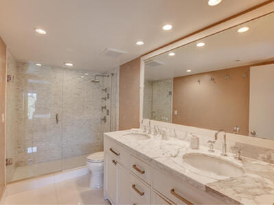 2066 N Ocean Boulevard, Boca Raton, FL 33431