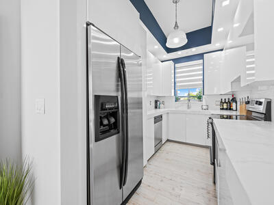 2331 Vintage Drive, Lighthouse Point, FL 33064