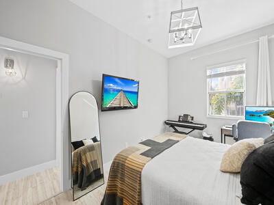 2331 Vintage Drive, Lighthouse Point, FL 33064