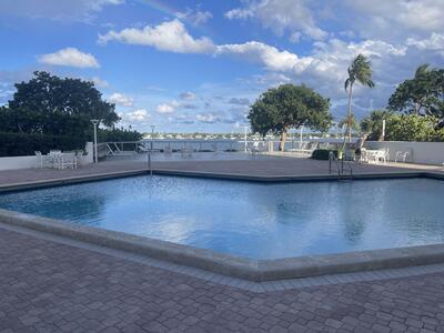 5600 N Flagler Drive, West Palm Beach, FL 33407