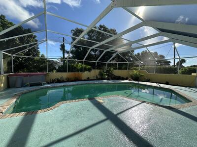 2085 SE Hanford Road, Port Saint Lucie, FL 34952