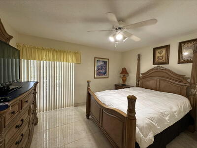 2085 SE Hanford Road, Port Saint Lucie, FL 34952