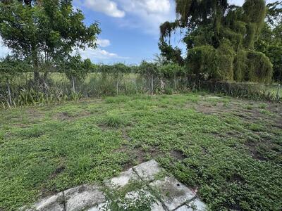 718 W 10th Street Street, Riviera Beach, FL 33404