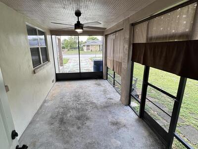 718 W 10th Street Street, Riviera Beach, FL 33404