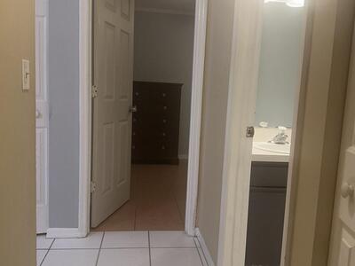 379 SW Jeanne Avenue, Port Saint Lucie, FL 34953