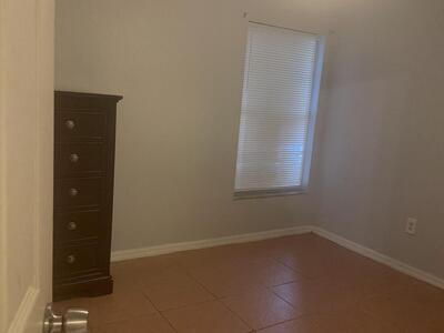 379 SW Jeanne Avenue, Port Saint Lucie, FL 34953