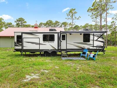 1835 Stallion Drive, Loxahatchee, FL 33470