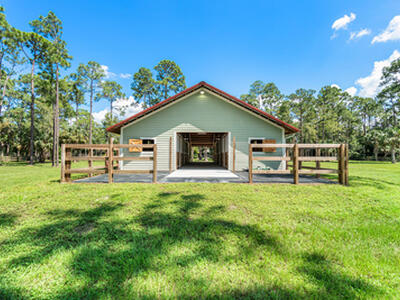 1835 Stallion Drive, Loxahatchee, FL 33470