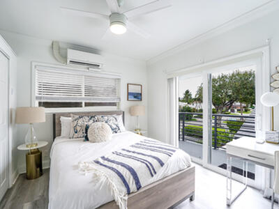 1035 Spanish River Road, Boca Raton, FL 33432