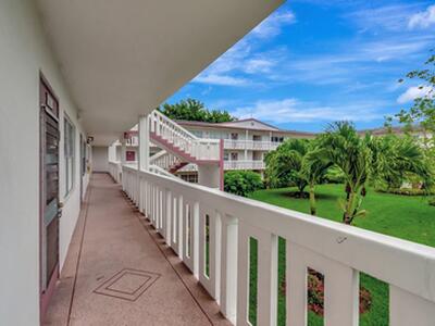 393 Fanshaw J, Boca Raton, FL 33434