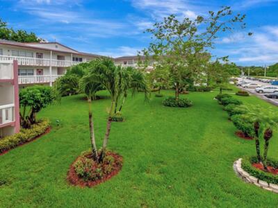 393 Fanshaw J, Boca Raton, FL 33434