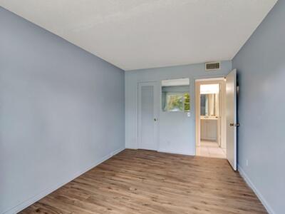 393 Fanshaw J, Boca Raton, FL 33434