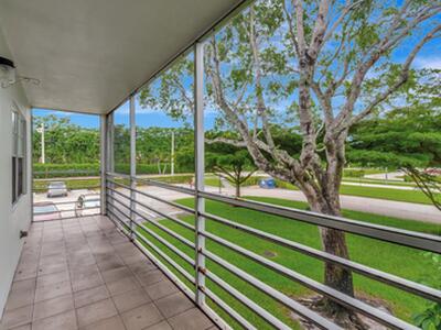 393 Fanshaw J, Boca Raton, FL 33434