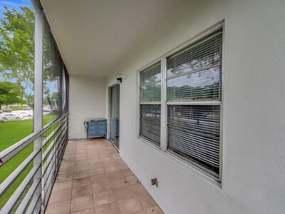 393 Fanshaw J, Boca Raton, FL 33434