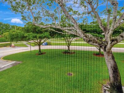 393 Fanshaw J, Boca Raton, FL 33434
