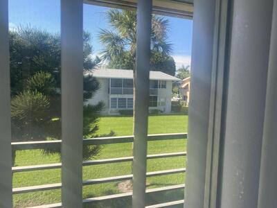 39 Easthampton B, West Palm Beach, FL 33417