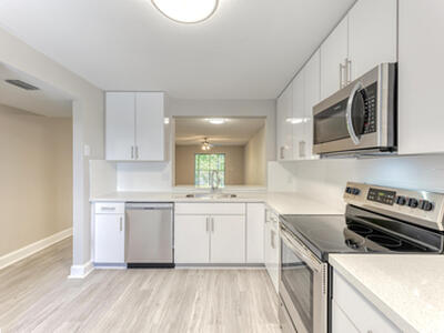 230 SE 10th Street, Delray Beach, FL 33483