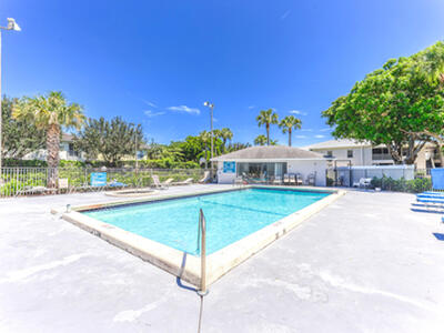 230 SE 10th Street, Delray Beach, FL 33483