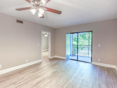 230 SE 10th Street, Delray Beach, FL 33483