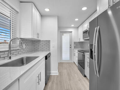 1015 Spanish River Road, Boca Raton, FL 33432