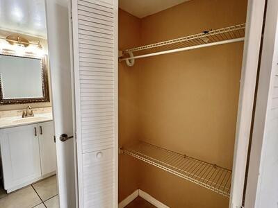 4863 Via Palm Lakes, West Palm Beach, FL 33417