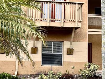 4863 Via Palm Lakes, West Palm Beach, FL 33417