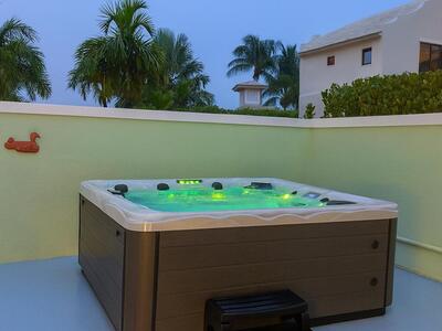 810 Bamboo Lane, Delray Beach, FL 33483