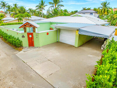 810 Bamboo Lane, Delray Beach, FL 33483